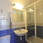 Otel The Originals Miramar, Pontaillac 3*