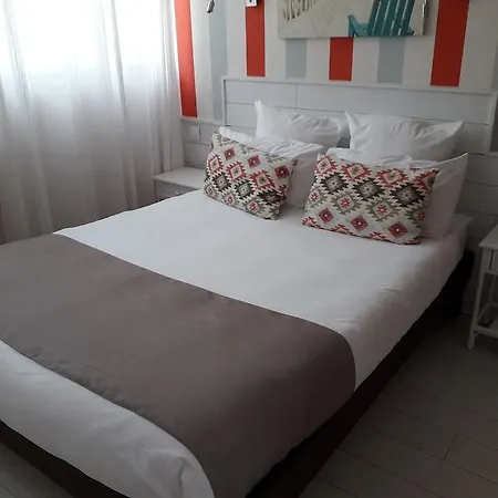 Hotel The Originals Miramar, Pontaillac