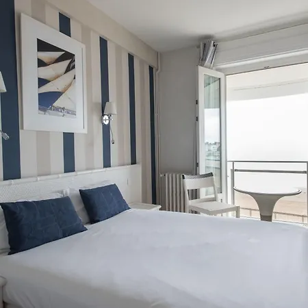 The Originals Miramar, Pontaillac Hotel 3*