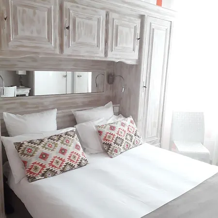 The Originals Miramar, Pontaillac 3*