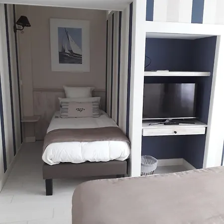 Hotel The Originals Miramar, Pontaillac 3*