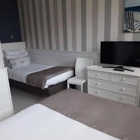 The Originals Miramar, Pontaillac Hotel Royan