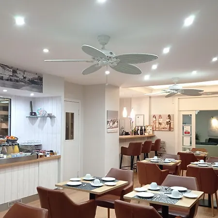 호텔 The Originals Miramar, Pontaillac 로양