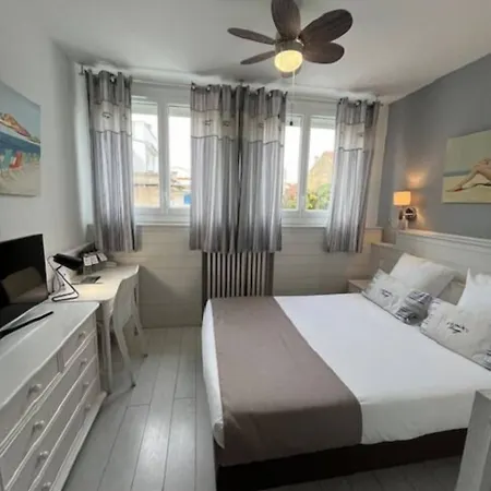 The Originals Miramar, Pontaillac Hotel