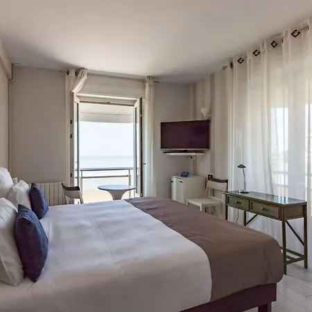 The Originals Miramar, Pontaillac Hotel