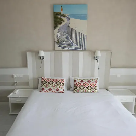 Hotel The Originals Miramar, Pontaillac Royan