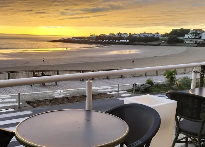 The Originals Miramar, Pontaillac Hotel Royan