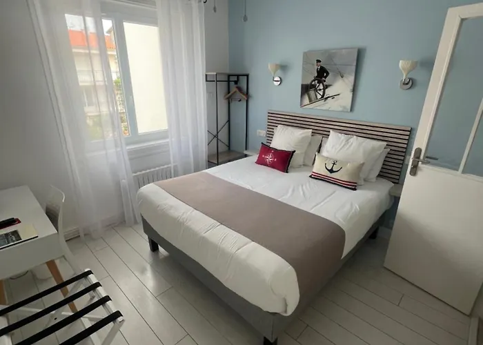 Hotel The Originals Miramar, Pontaillac 3*