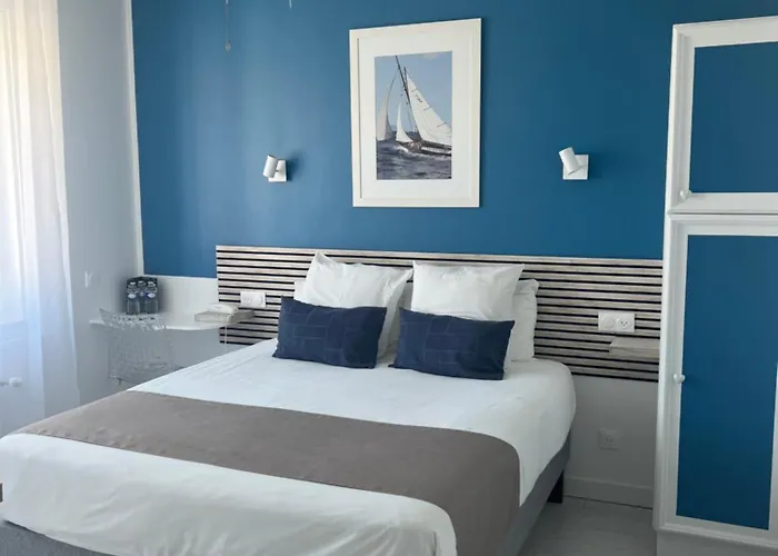 The Originals Miramar, Pontaillac Hotel