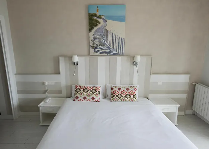 Hotel The Originals Miramar, Pontaillac Royan